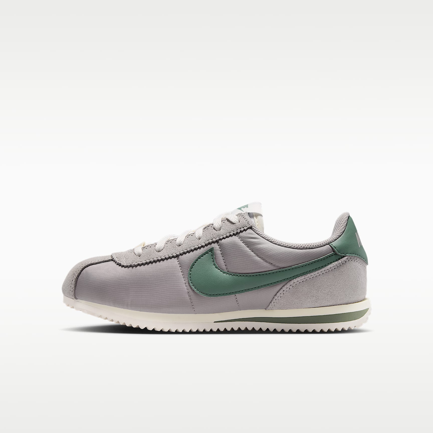 Nike Cortez Textile Older Kids' Shoes. Nike CA